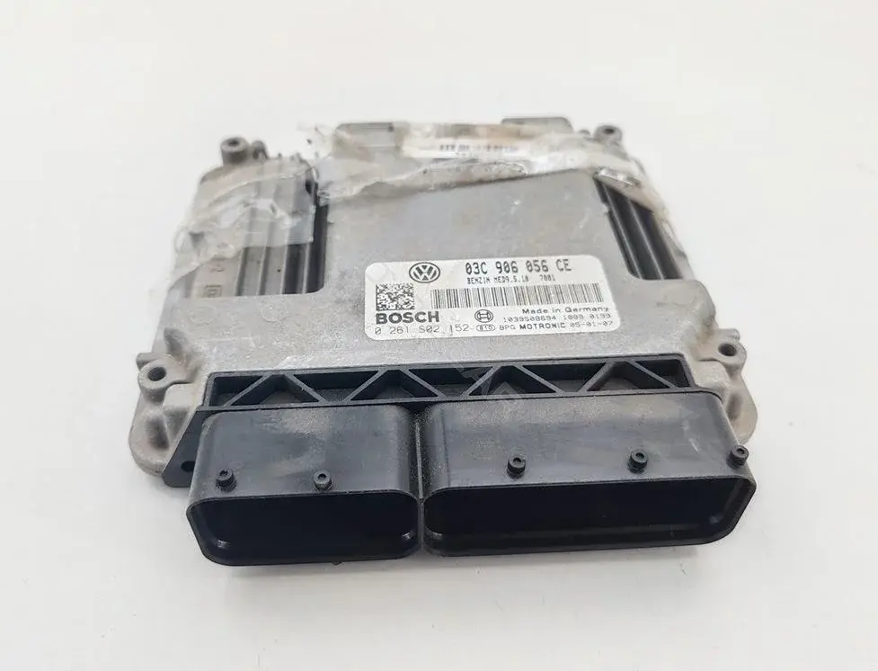 Блок управления двигателем 03C906056CE