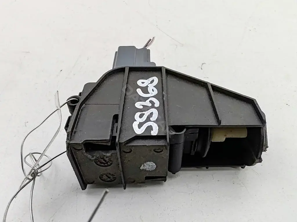 Актуатор лючка топливного бака 6M21220A20AD