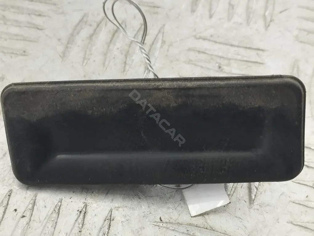 Кнопка крышки багажника 1Z0827574B