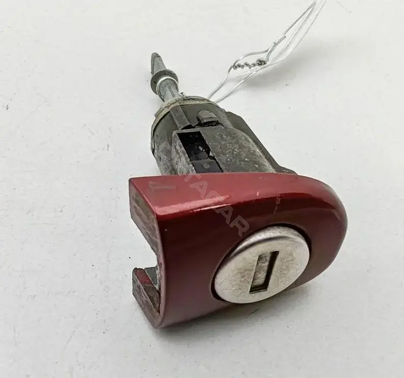 Личинка замка двери 3B0837168
