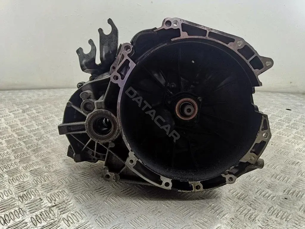 Механическая коробка передач (МКПП) 7G9R7002BC