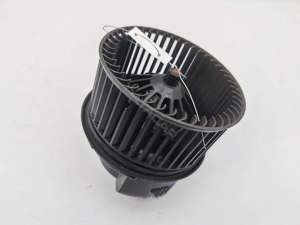 Моторчик печки 7G9T18456CA