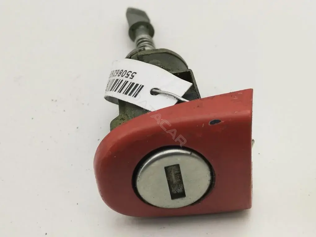 Личинка замка двери 3B0867167