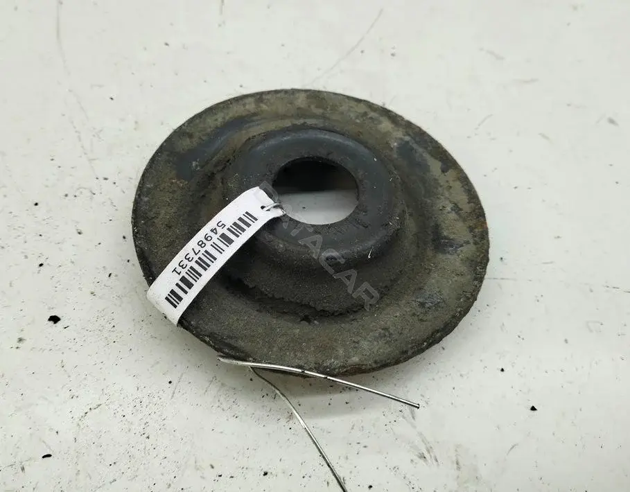 Опора амортизатора 357412341A