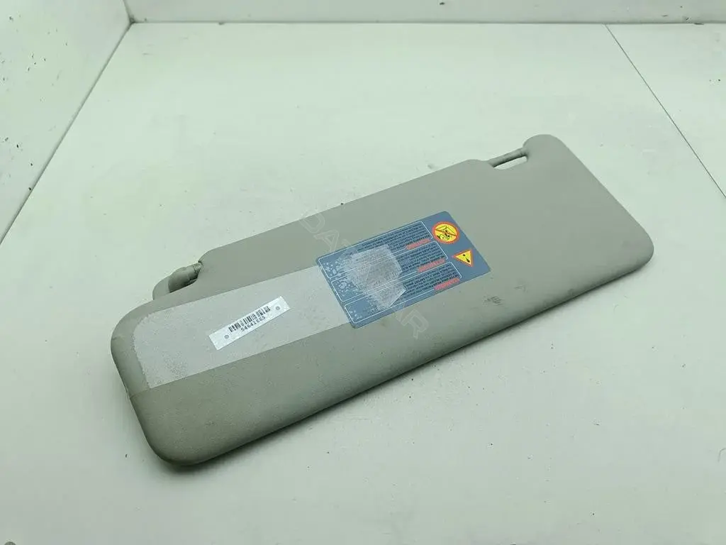 Козырек солнцезащитный 8200336508200933658