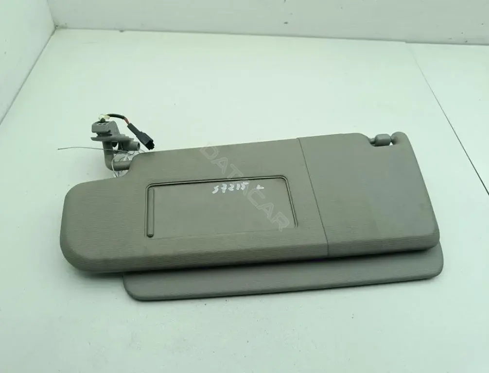 Козырек солнцезащитный 3C0868662C