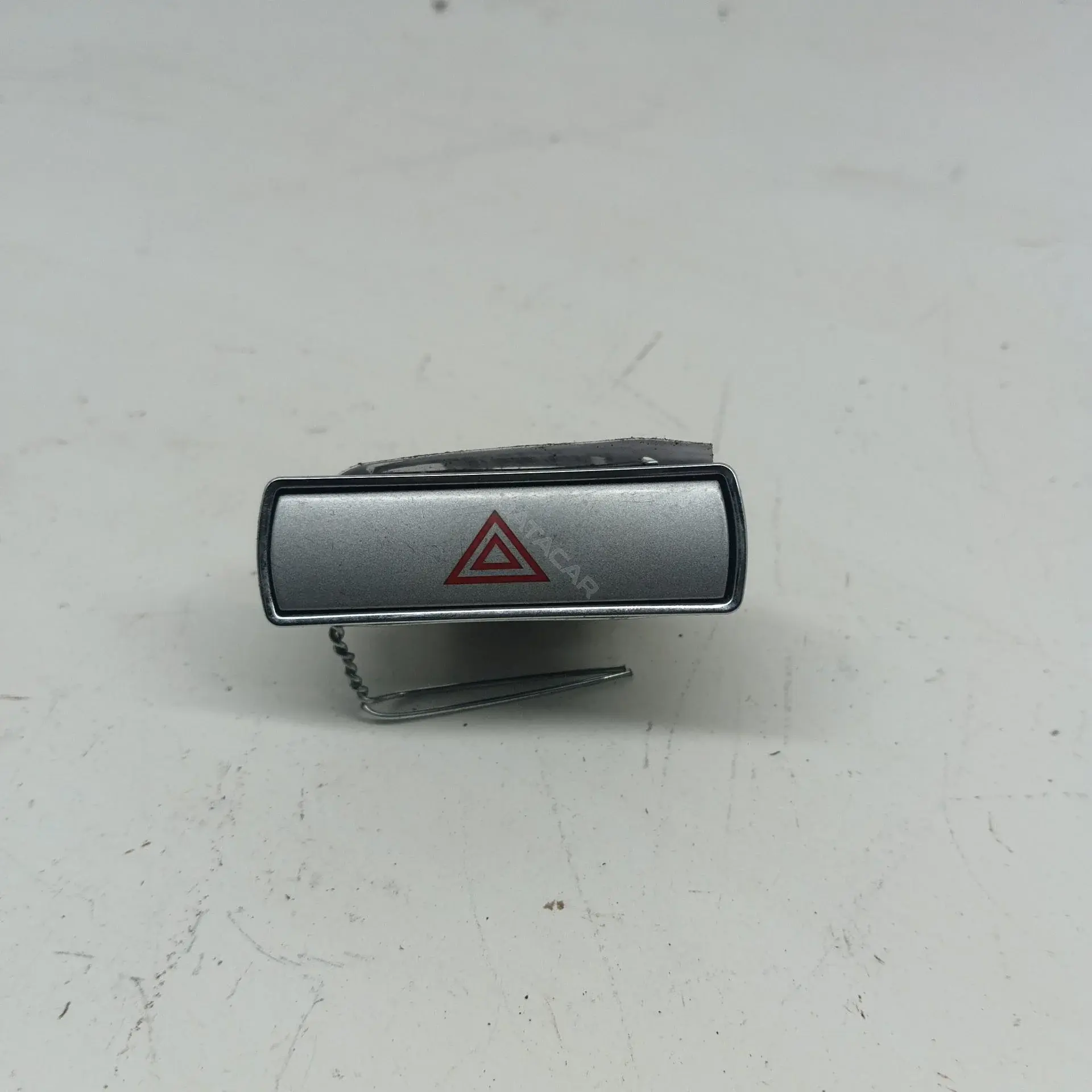 Кнопка аварийки 4S7T13A350AC