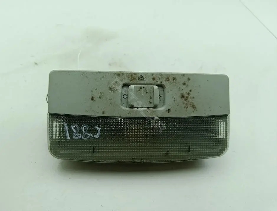 Плафон освещения салона 1z0947105