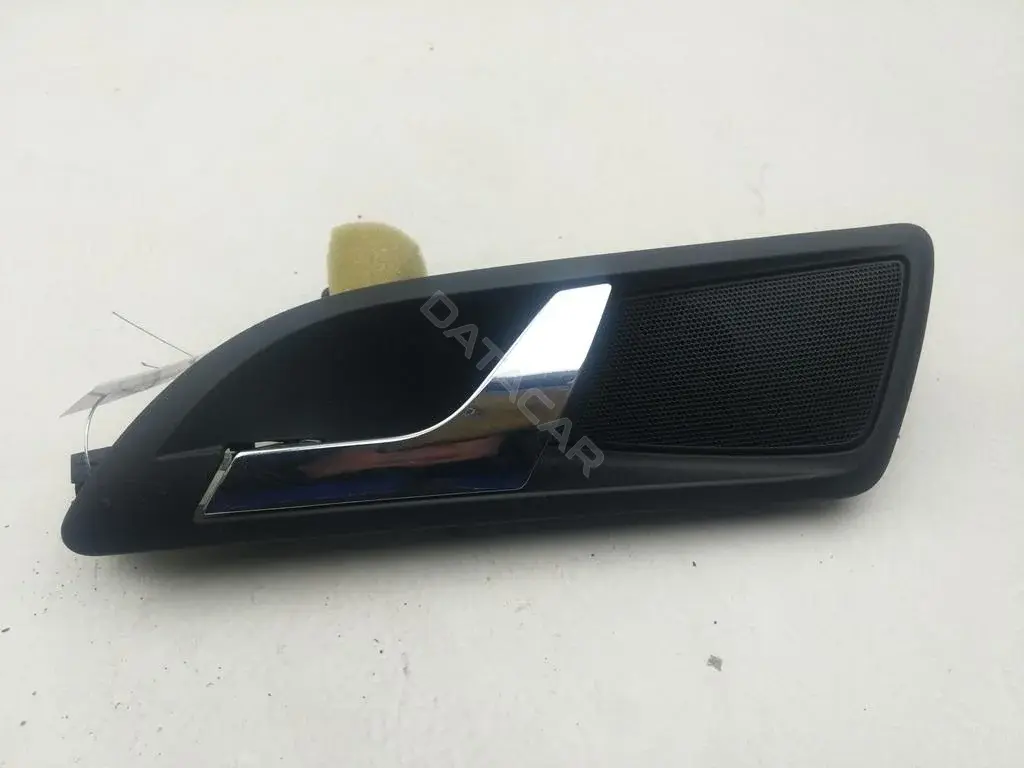 Ручка двери 1Z0839247