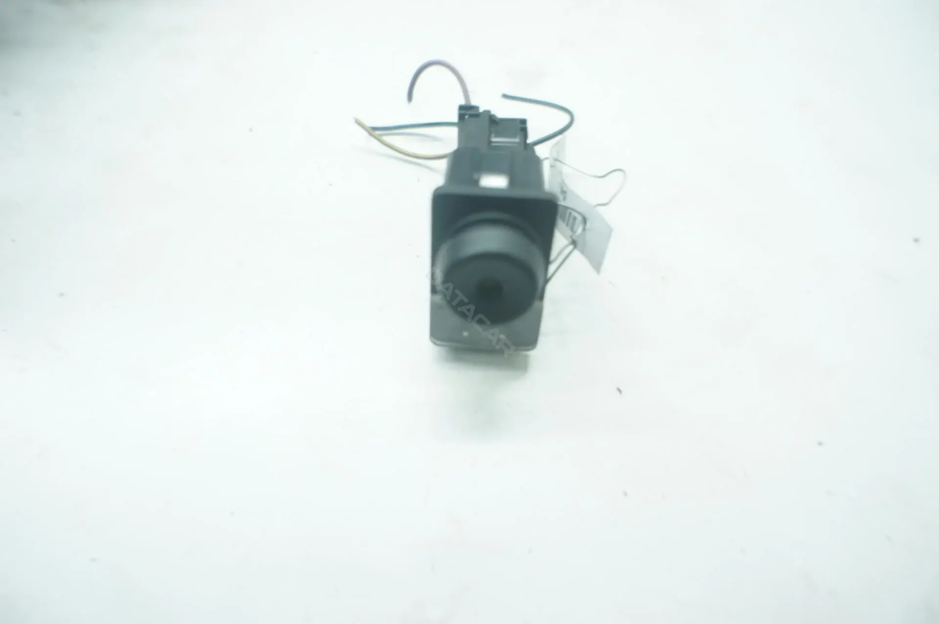 Кнопка обогрева стекла 95GB18C621AA