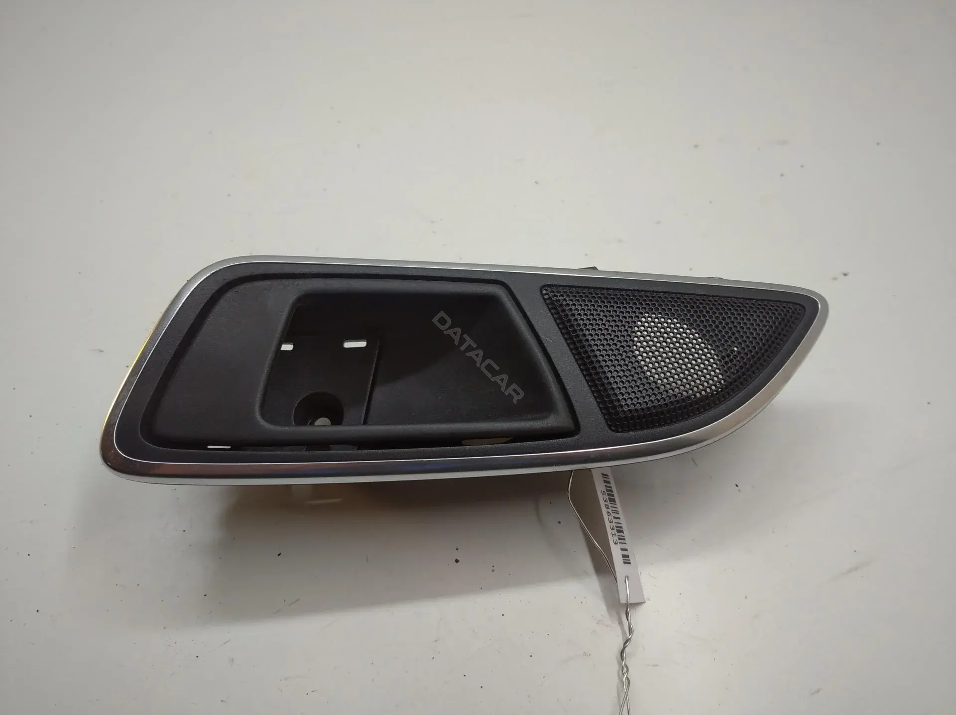 Ручка двери AV11-R22601-CC