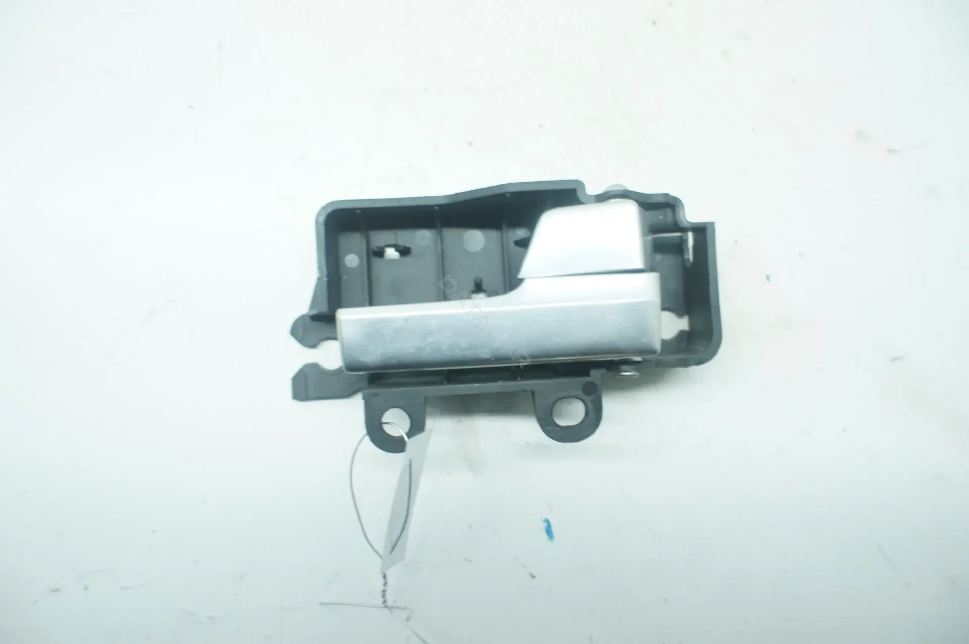 Ручка двери 3M51R22600BB