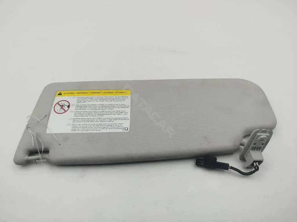 Козырек солнцезащитный 3C0857552AB
