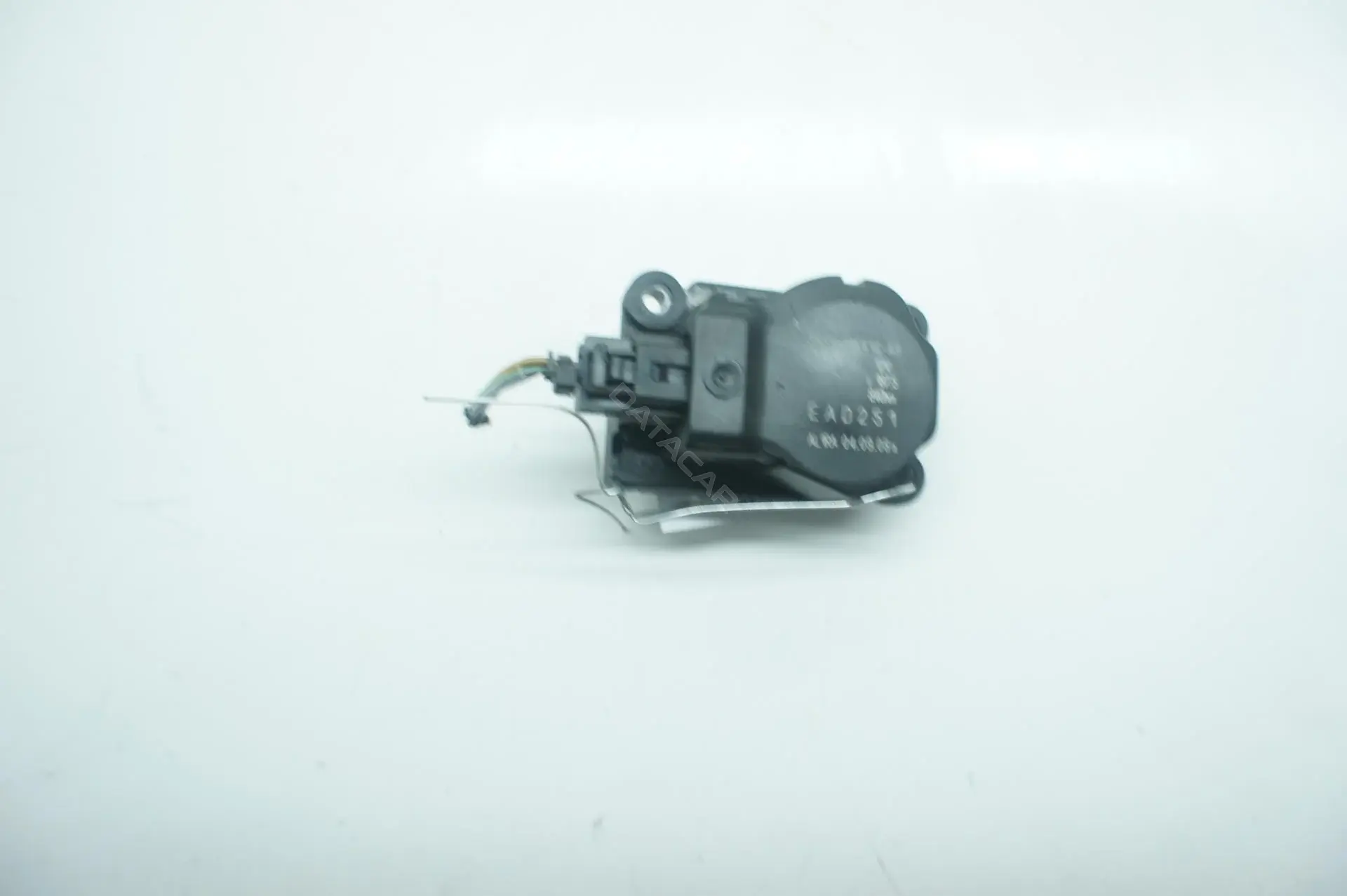 Мотор заслонки печки 3M5H19E616AB