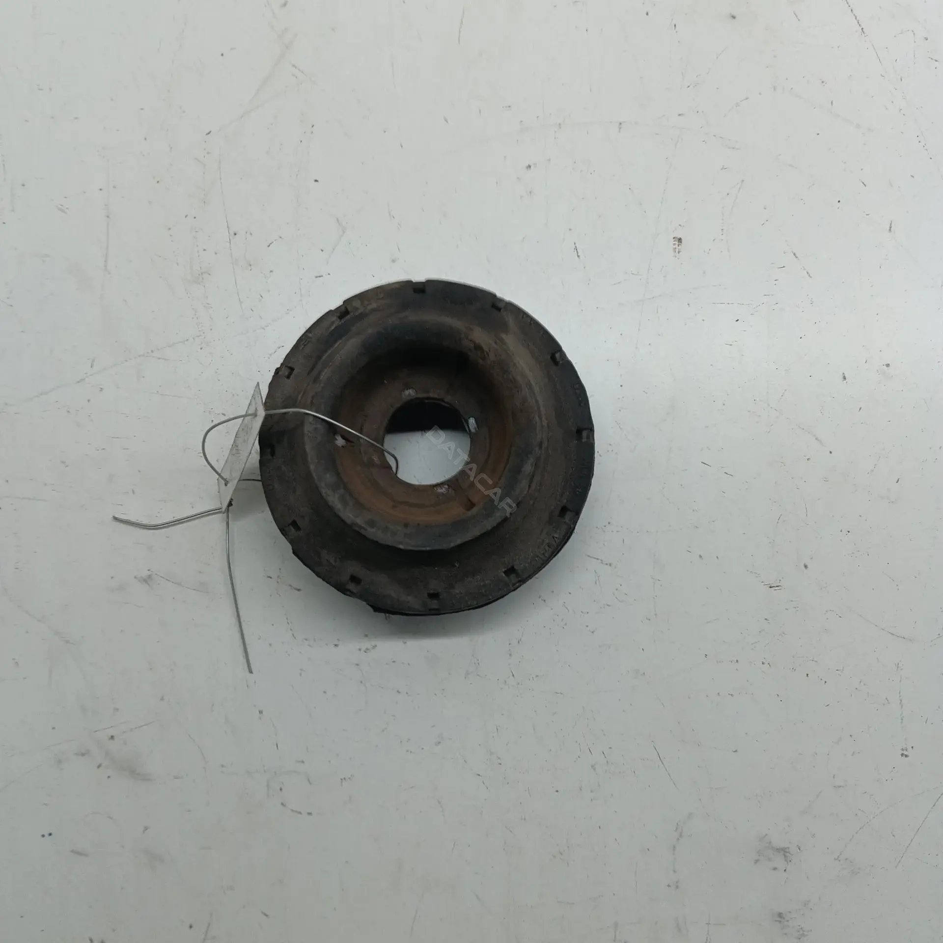 Опора амортизатора 95VW3KO31AA