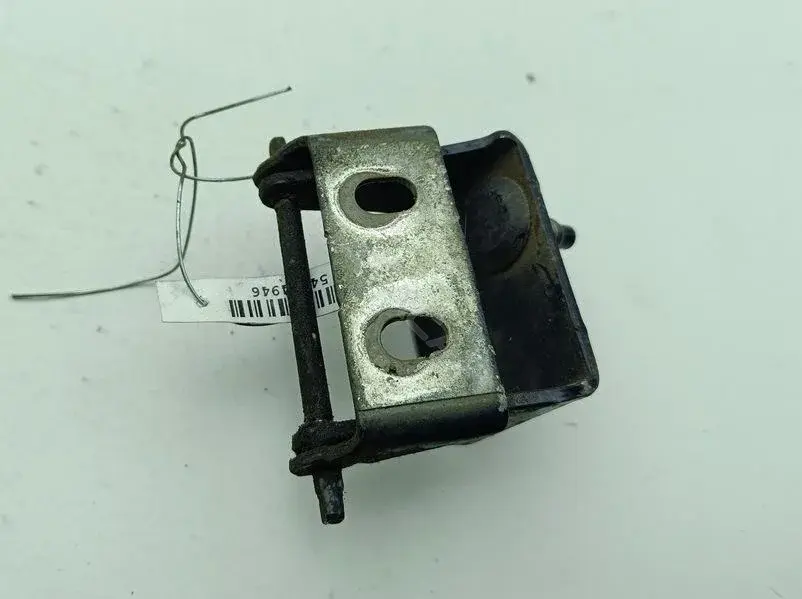 Петля крышки багажника AM51-U42900-AE