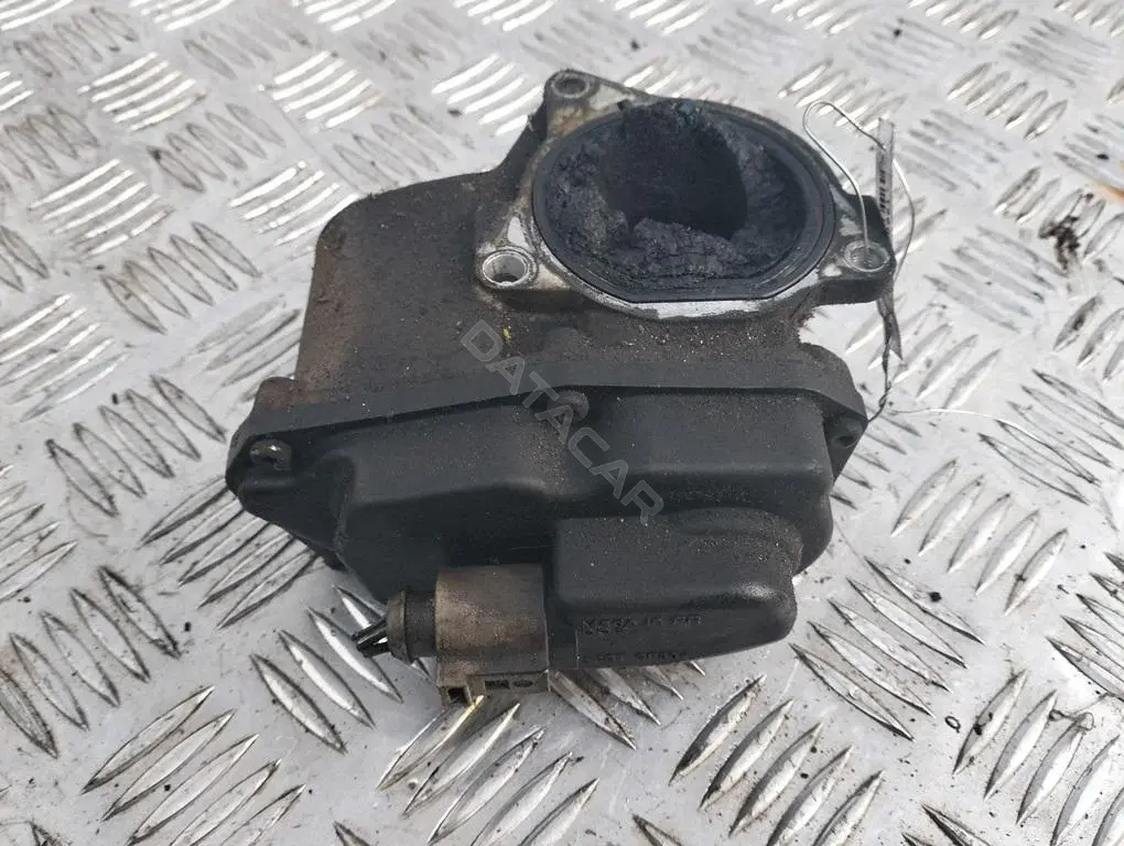 Клапан ЕГР 03G131501F