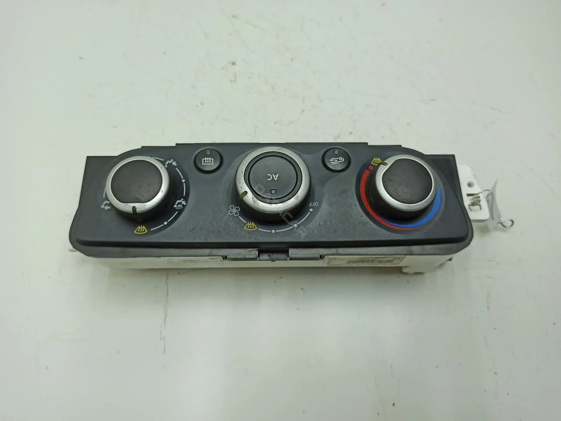 Переключатель отопителя T1001786G