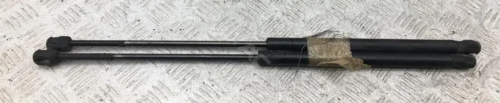 Амортизатор крышки багажника, капота, заднего стекла 1SA406A10CD