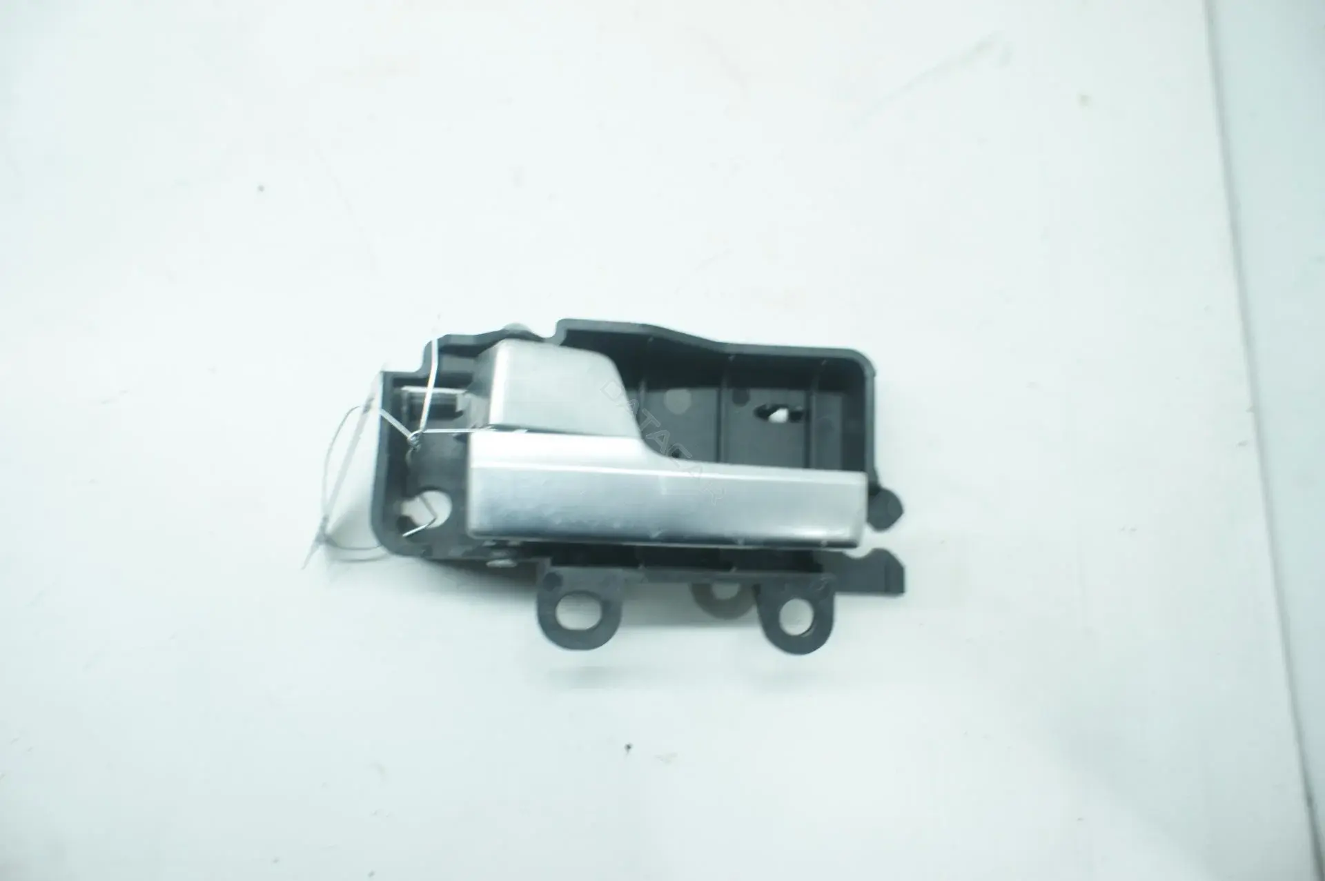 Ручка двери 3M51R22601BB
