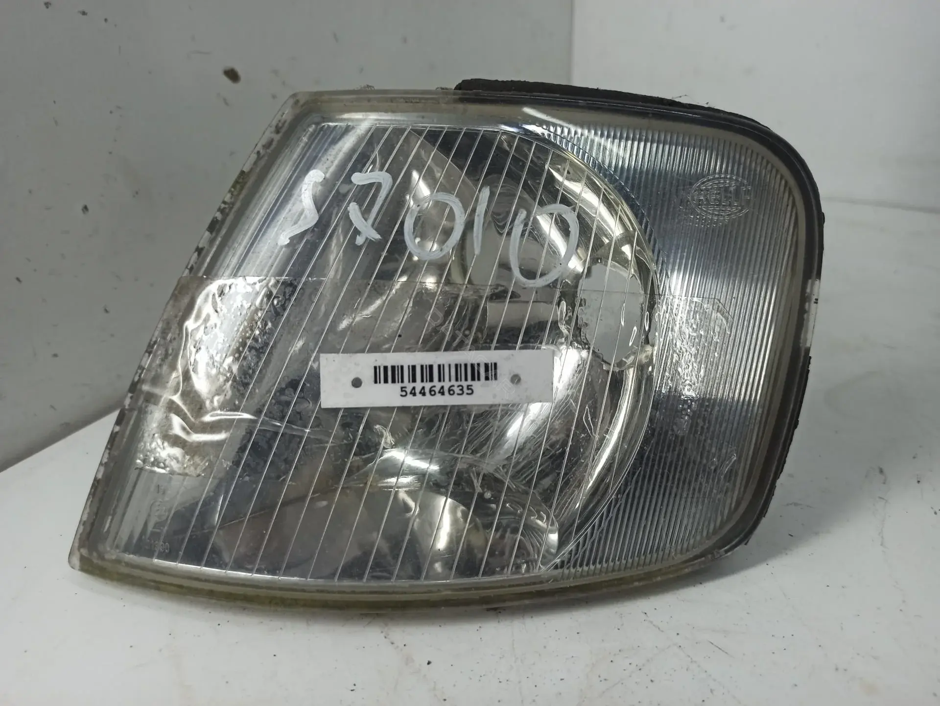 Поворотник HELLA