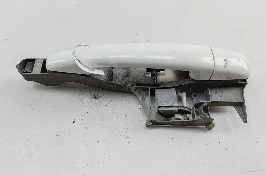 Ручка двери 1199D4