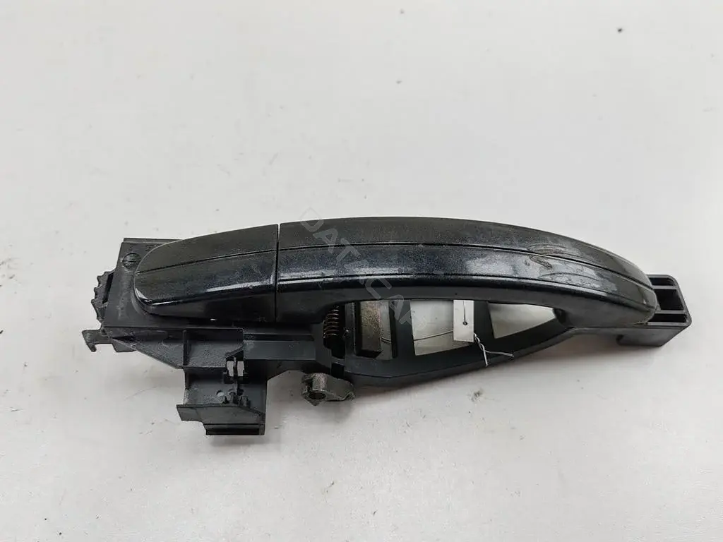 Ручка двери 3M51R224A37