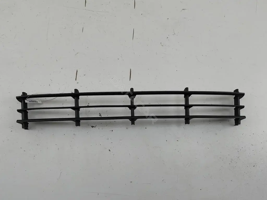 Решетка бампера / заглушка 1Z0853677