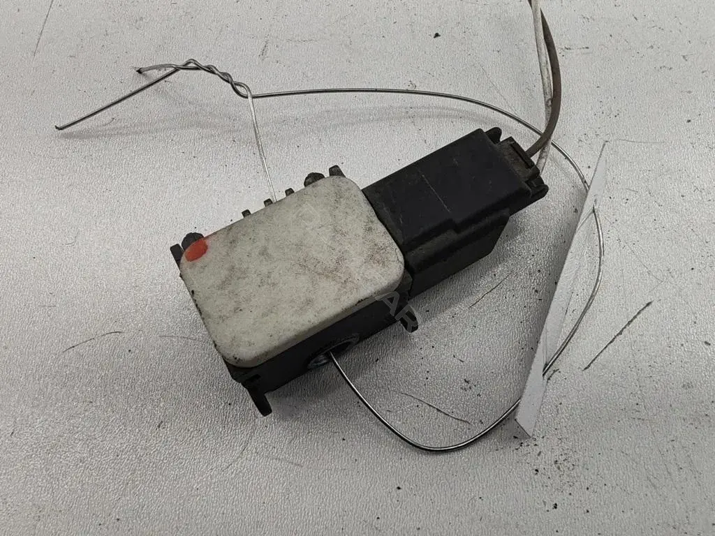 Датчик удара 3M5T14B006AD