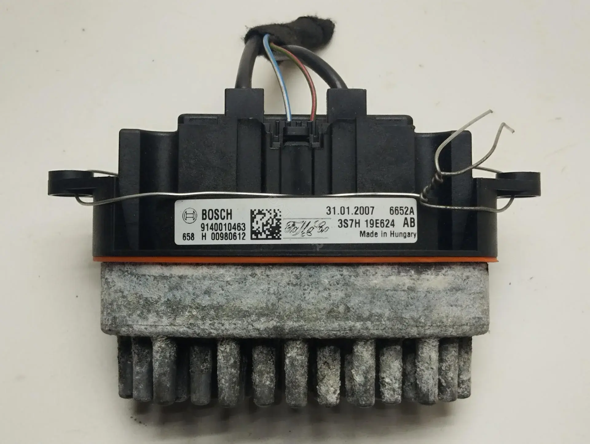 Резистор печки 3S7H19E624AB