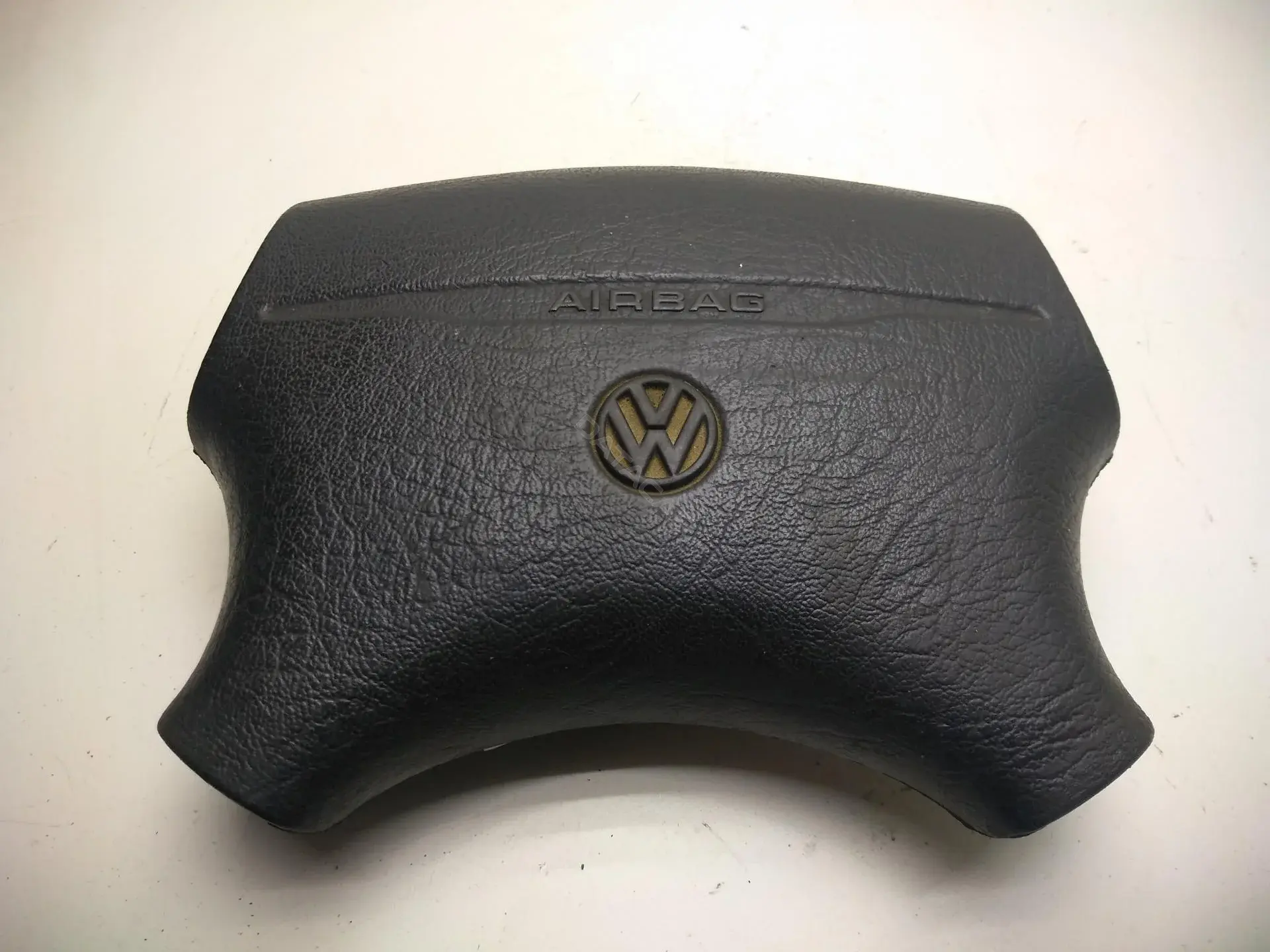 Подушка безопасности 95VWF042B85AC