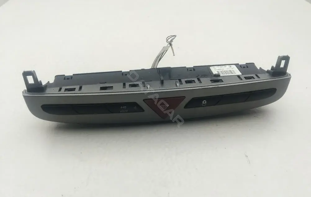 Кнопка аварийки 9659215177