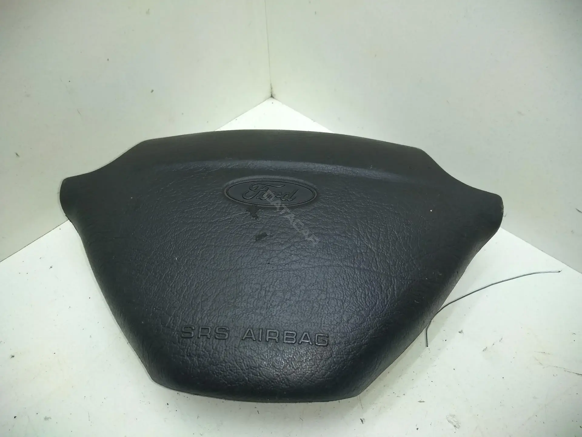 Подушка безопасности 95VWF042B85BC