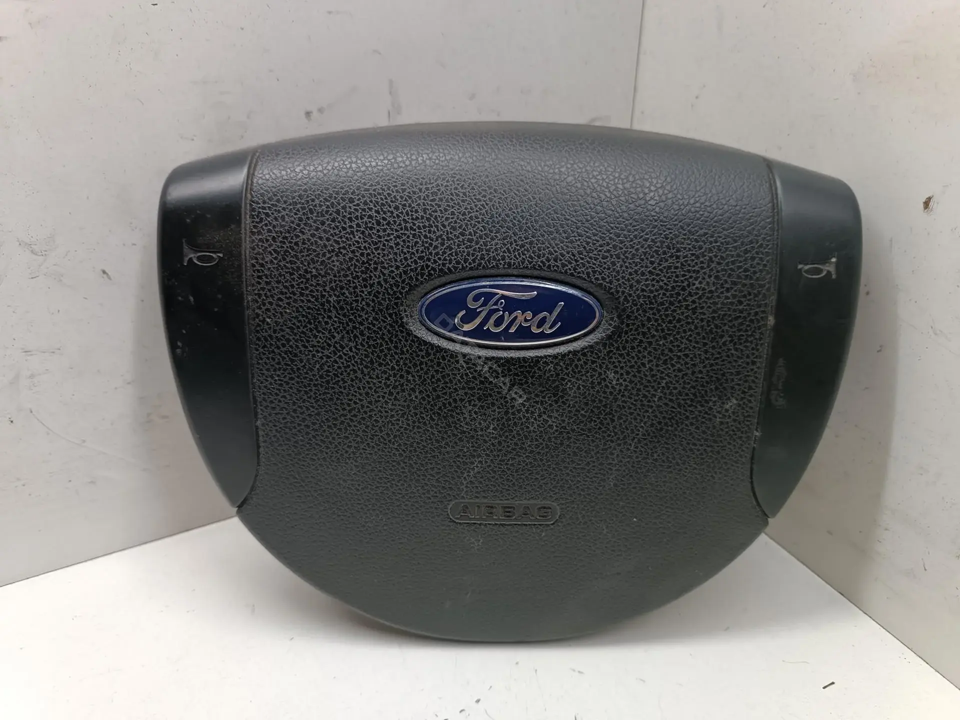 Подушка безопасности 3S71F042B85CAW