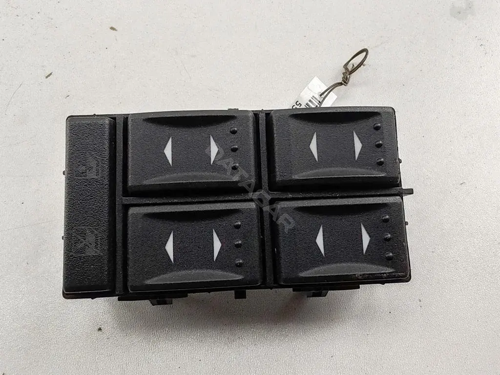 Кнопка стеклоподъемника 3S7T14A132BA