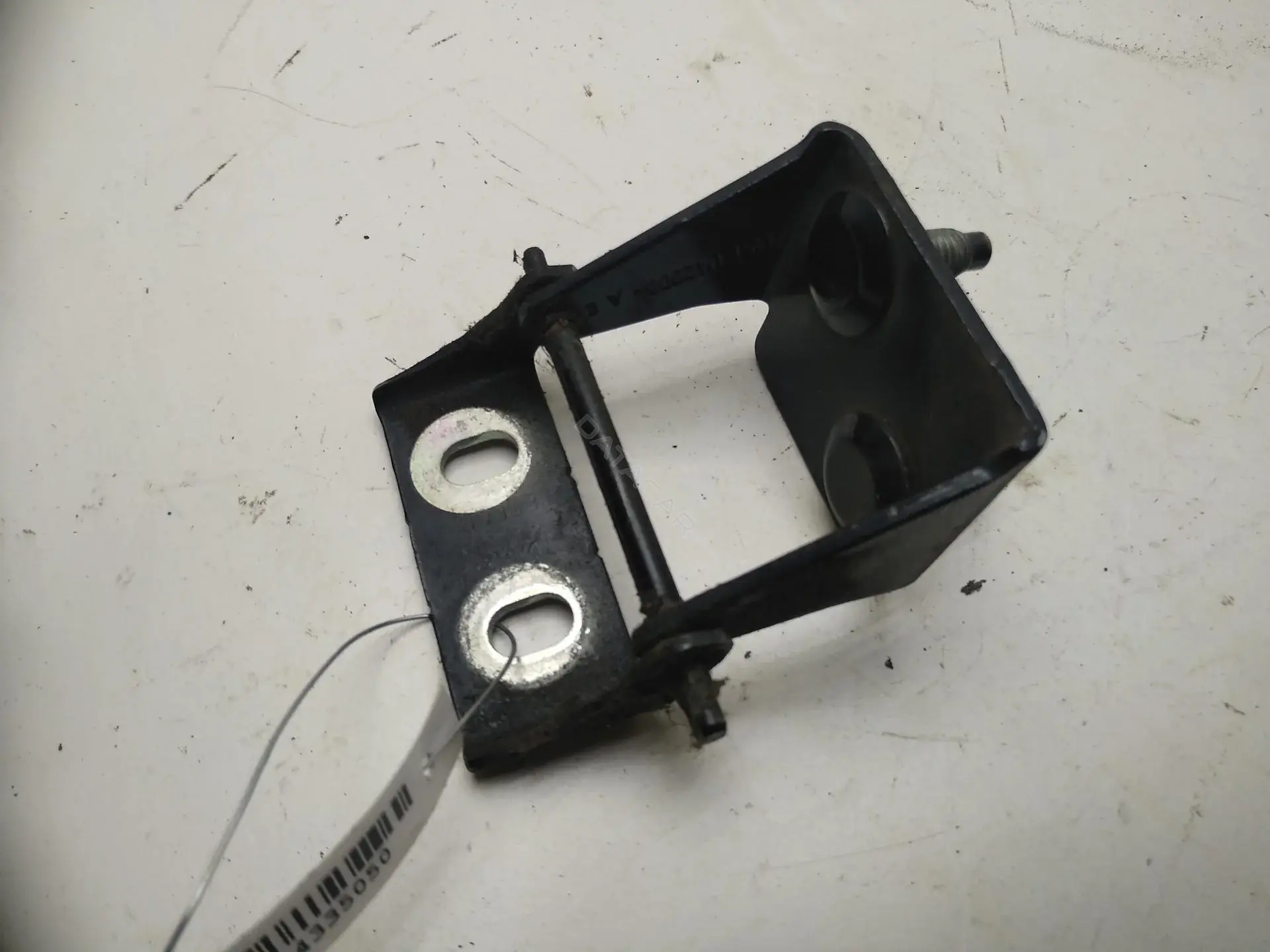 Петля крышки багажника AM51U42900AE