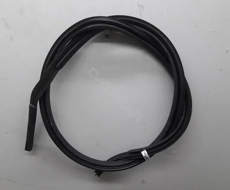 Уплотнитель двери 3b9839439g