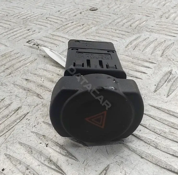 Кнопка аварийки 55251055