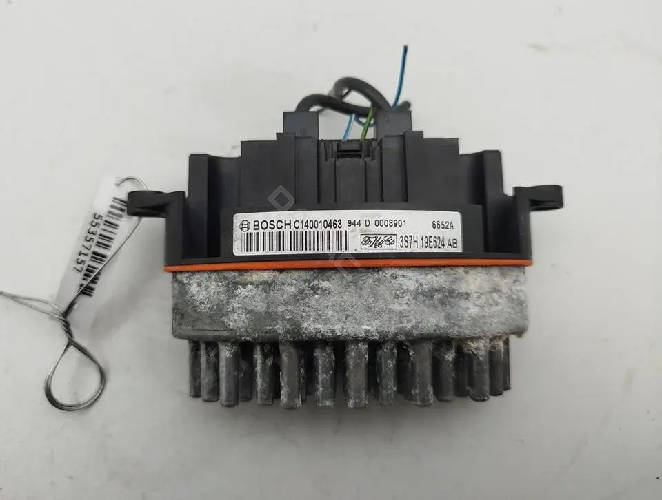 Резистор печки 3S7H19E624AB