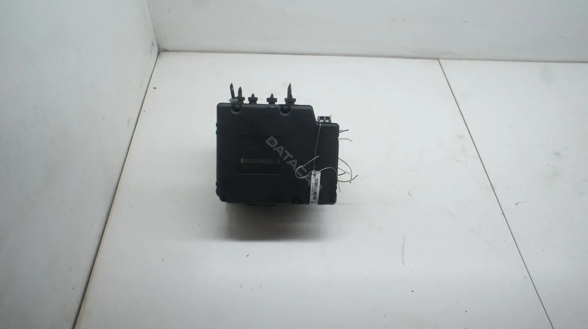 Блок управления АБС YW432C219CA.XR832C405AA