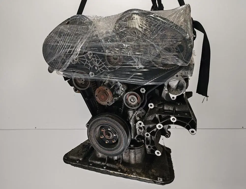 Двигатель в сборе Y26SE