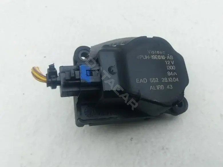Мотор заслонки печки 4PUH19E616AB