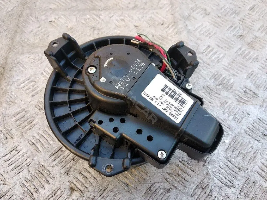 Моторчик печки AV272700-8093