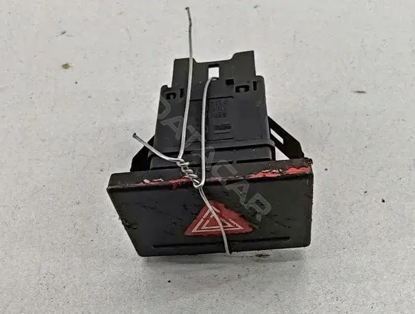 Кнопка аварийки 7L6953235