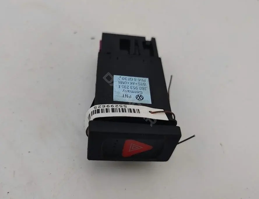 Кнопка аварийки 3B0953235E