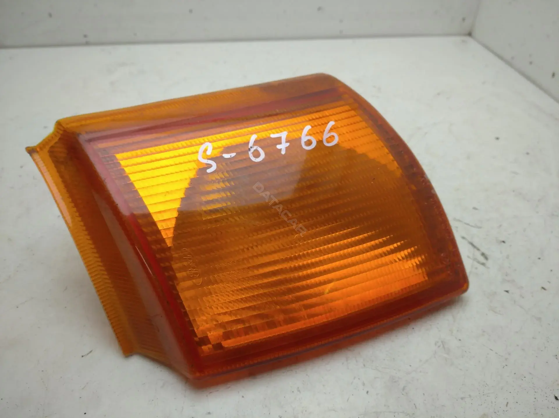 Поворотник 95g13369ac