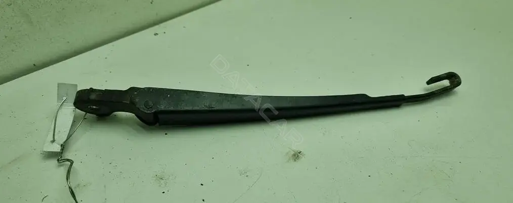 Рычаг стеклоочистителя 8d9955407a