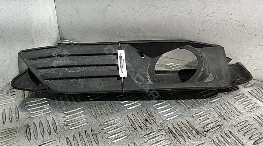 Рамка фары противотуманной 4M5119953AE