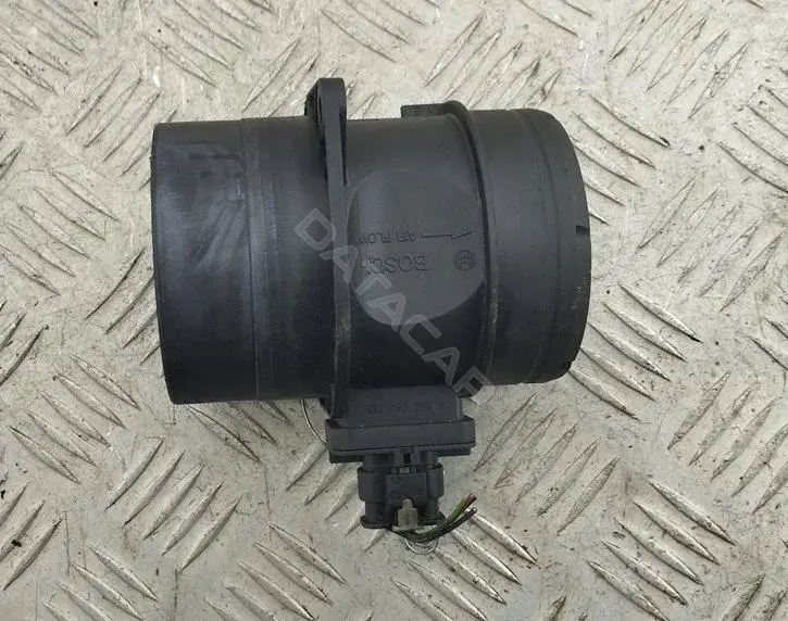 Расходомер воздуха 03L906461A