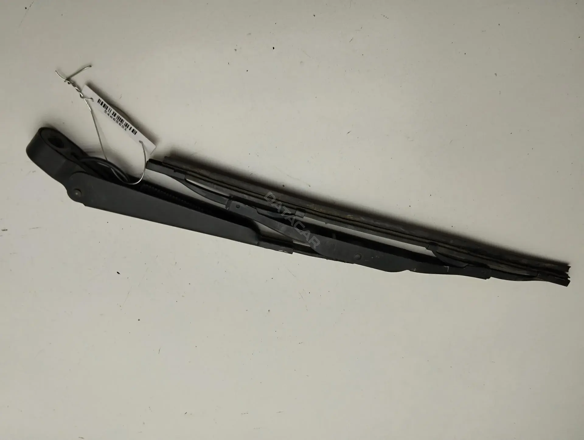 Рычаг стеклоочистителя 3M51R17526AA